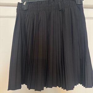 Black Pleated Mini Skirt – Size S